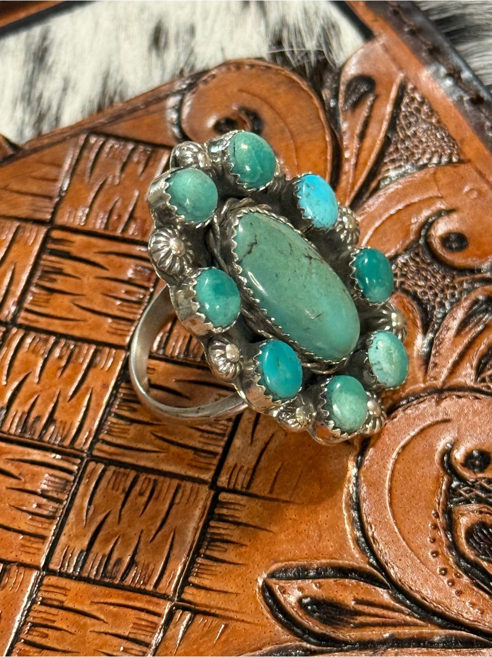 Brand new Navajo handmade Robert Shakey turquoise Cluster Ring adjustable - Picture 4 of 6